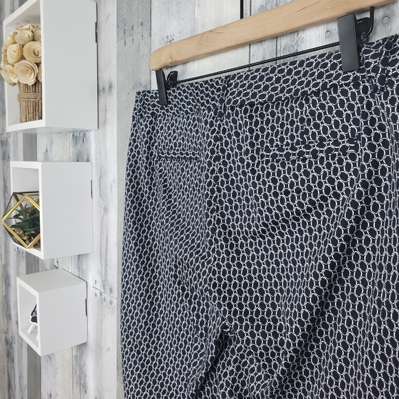 Brooks Brothers | 346 Natural Fit Ring Print Pants - Picture 4 of 8